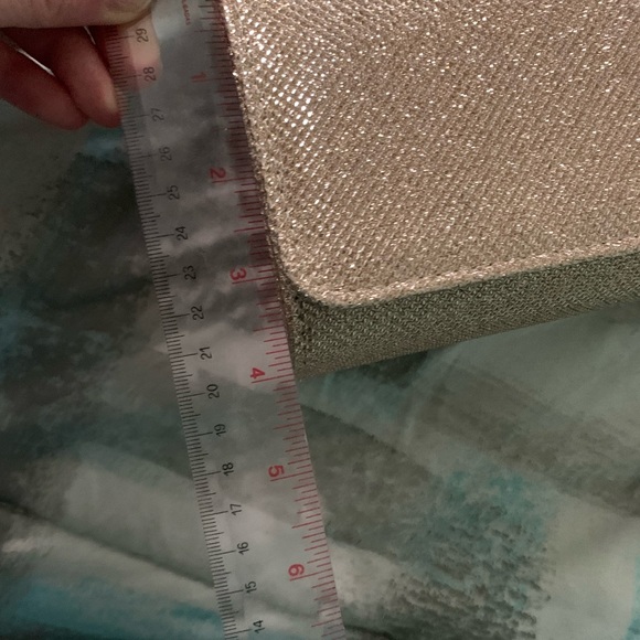 NWOT Estee & Lilly Gold Clutch Purse - Picture 7 of 11